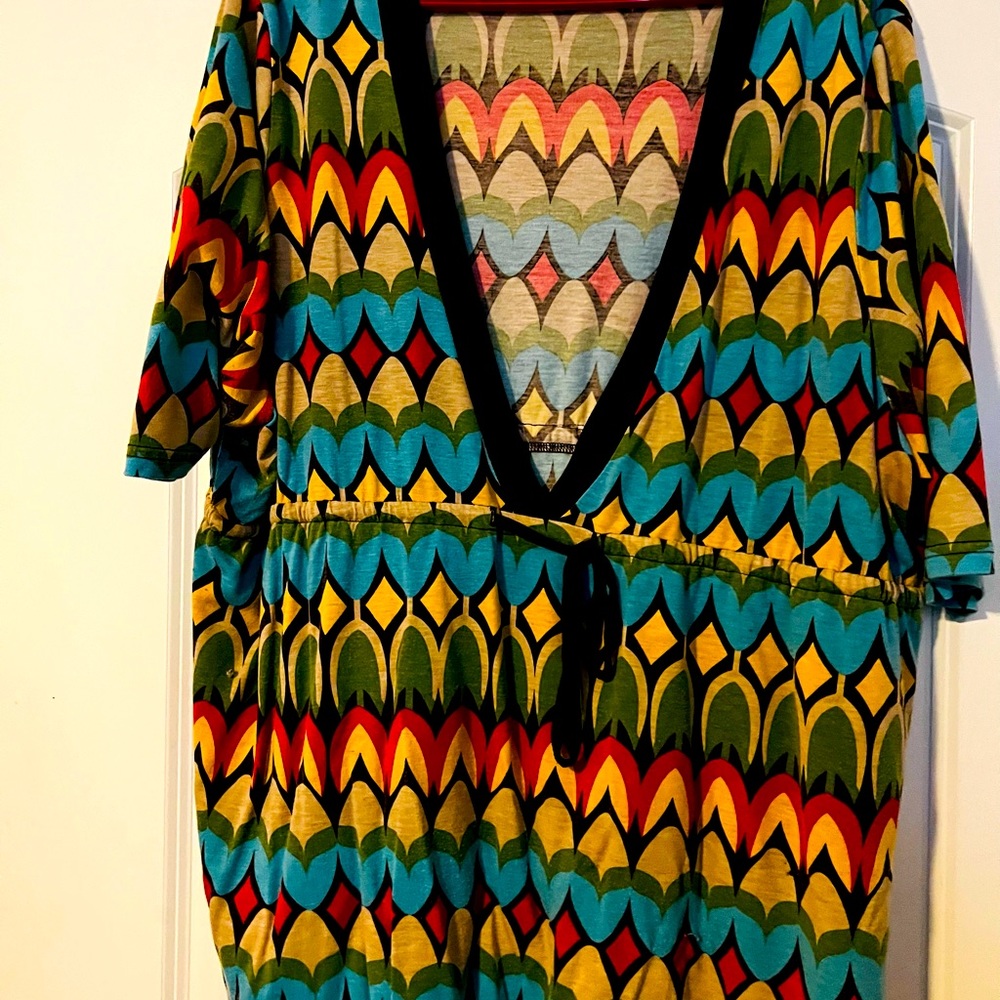 Multi colored top